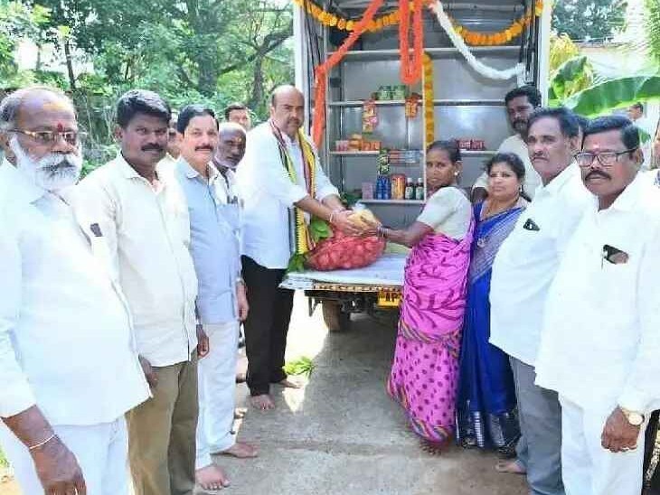 ‘స్వచ్చ రథానికి వ్యర్థాలు ఇచ్చి, నిత్యావసర సరుకులు తీసుకోండి’