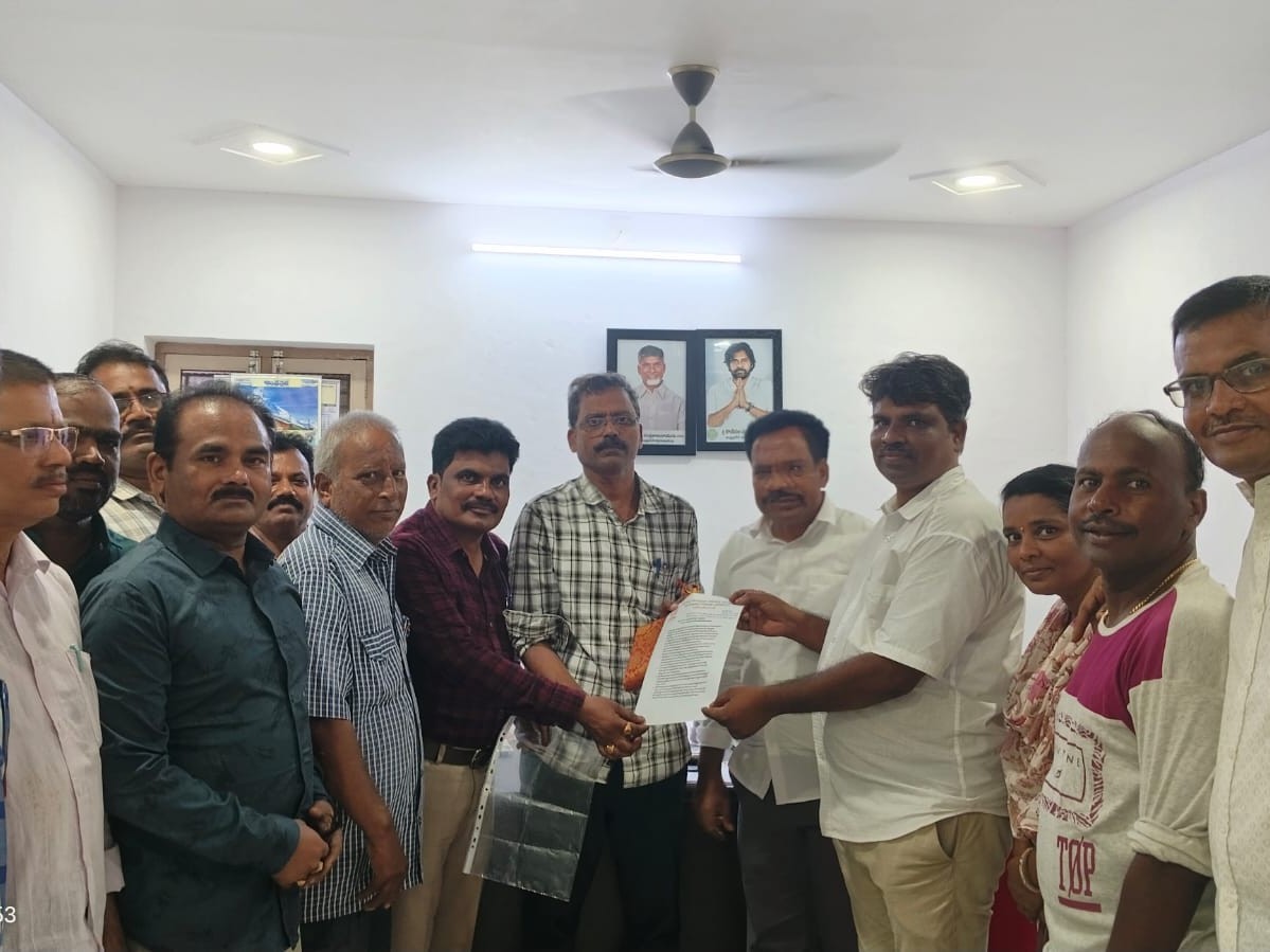 ‘సాంఘిక శాస్త్రం సిలబస్ భారం తగ్గించాలి’