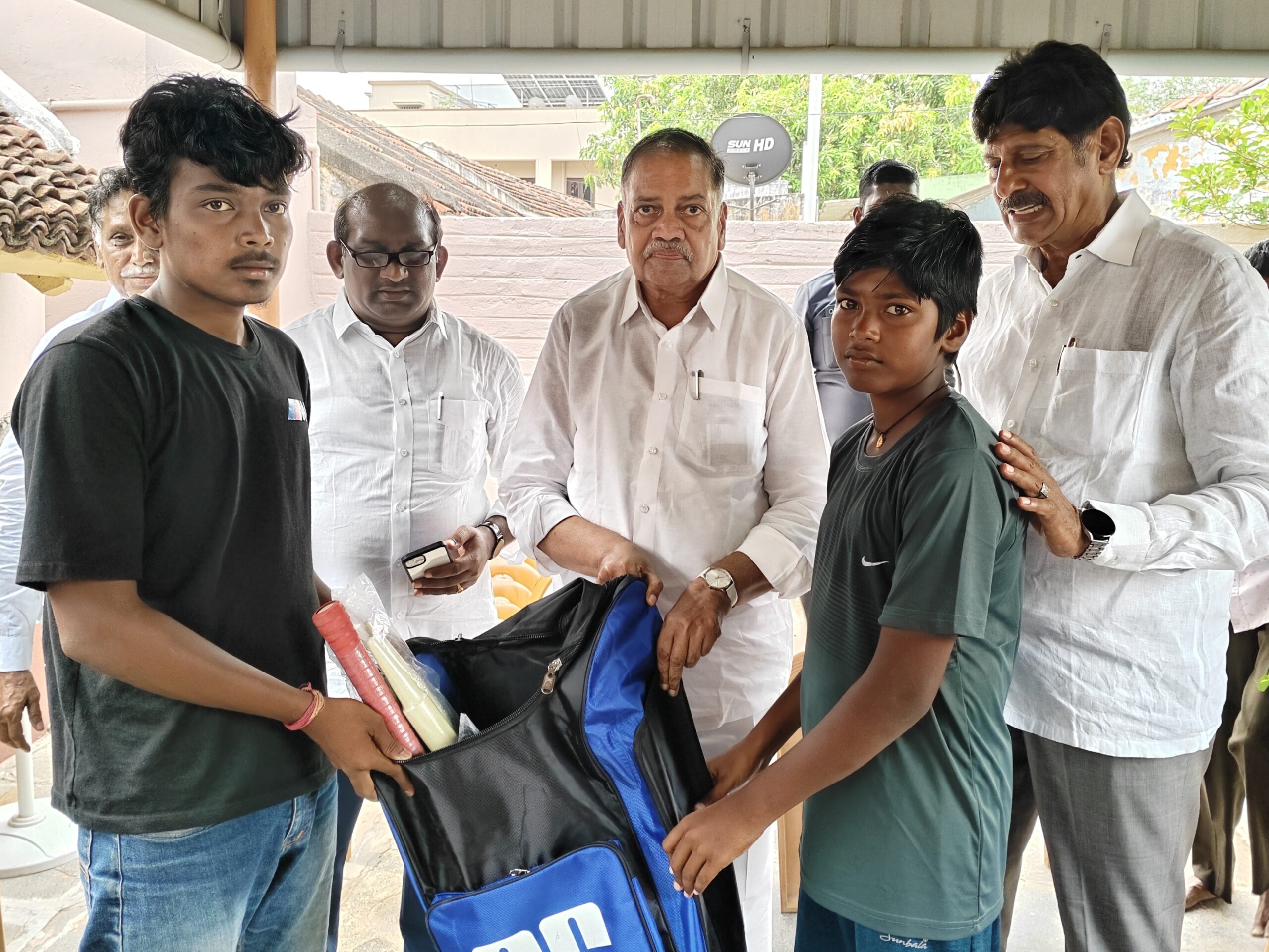 ‘యువత క్రీడల పట్ల ఆసక్తి చూపటం శుభ పరిణామం’