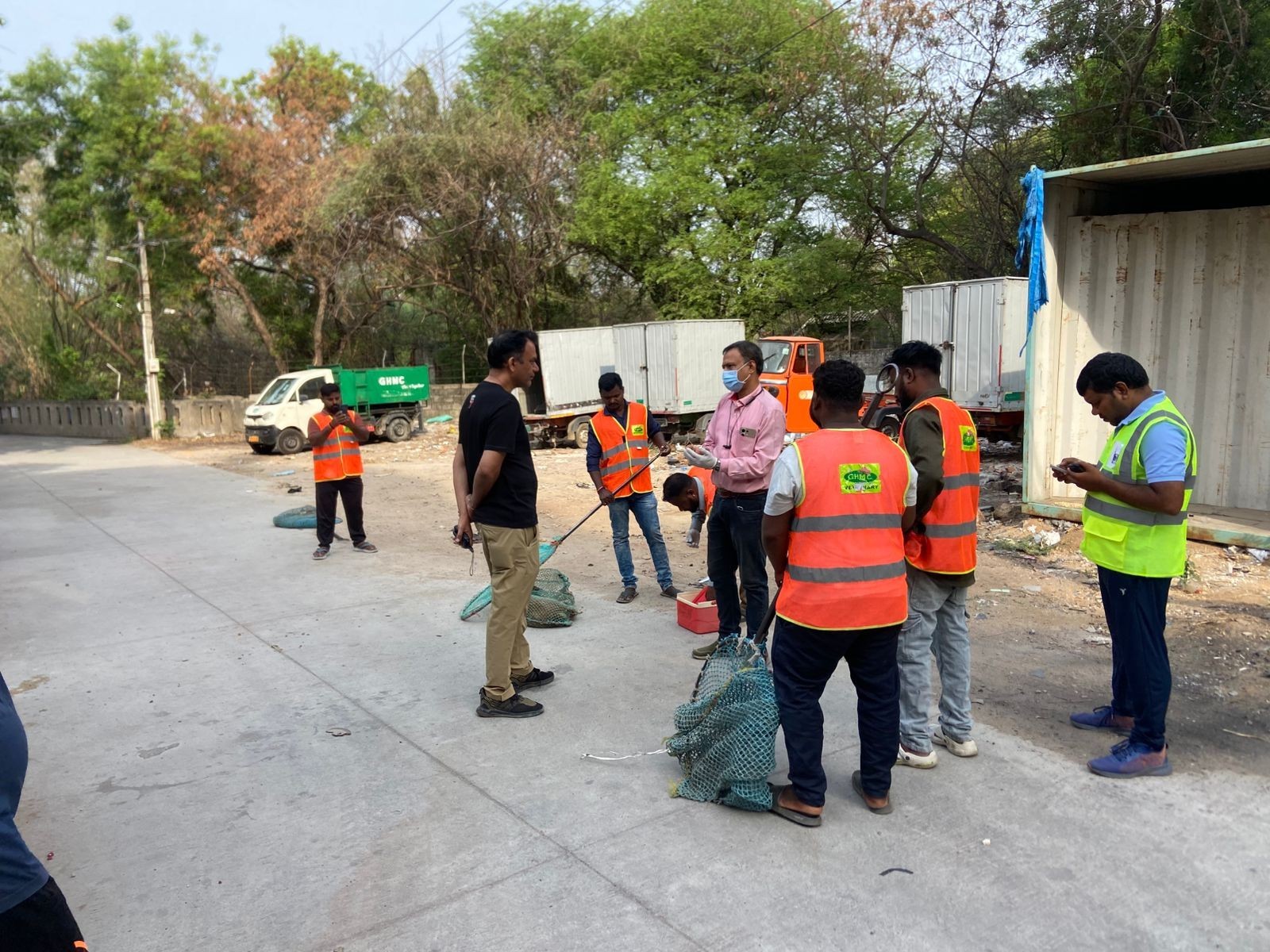 బాలాజీనగర్‌లో అధికారుల తనిఖీలు