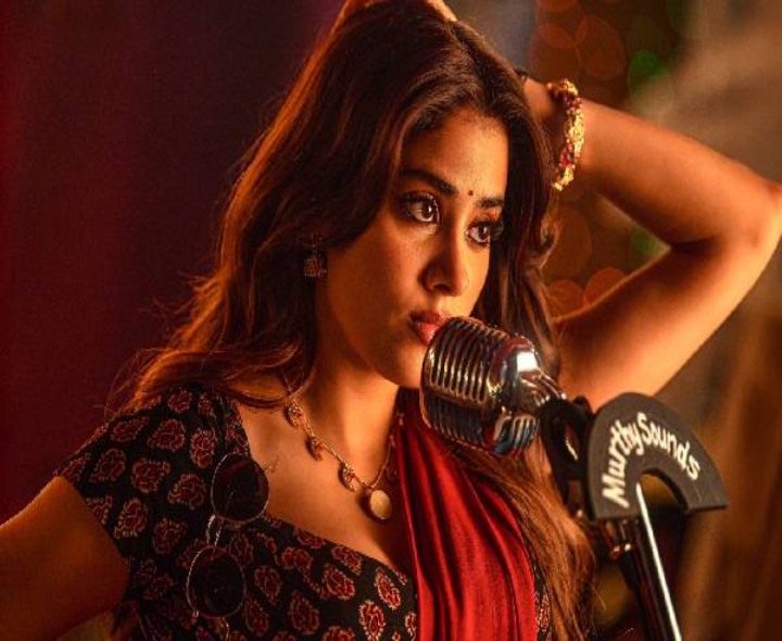 జాన్వీ ఈసారైనా మెప్పిస్తుందా.?
