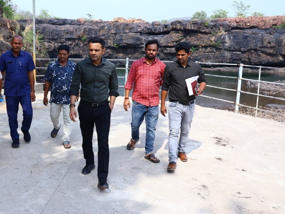 ‘బొగతలో పర్యాటకులకు మెరుగైన సౌకర్యాలు కల్పించాలి’