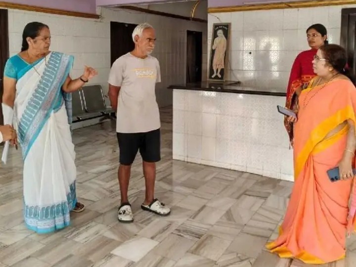 బాలింతకు శస్త్ర చికిత్స.. ఆసుపత్రికి షోకాజ్ నోటీసులు