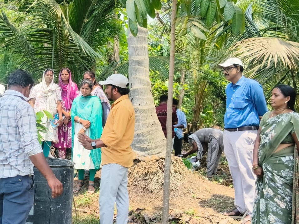 నానో యూరియా పై రైతులకు అవగాహన