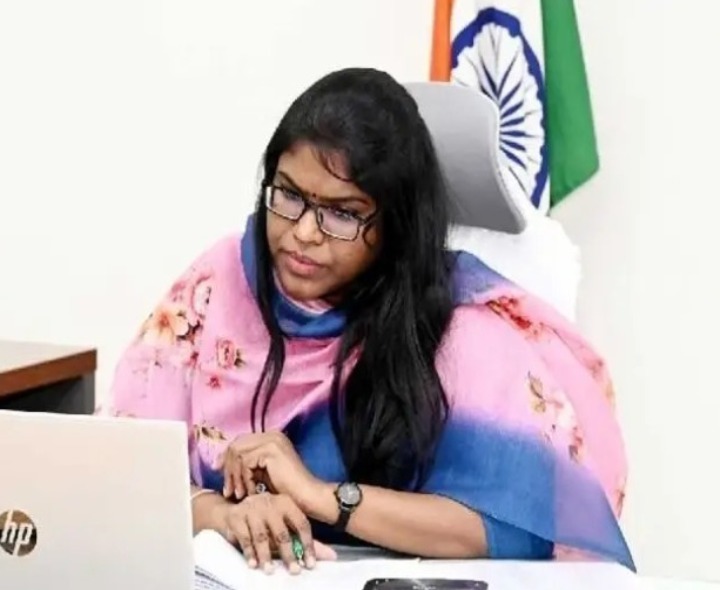 జల్ జీవన్ మిషన్ పనులు పూర్తి చేయాలి: కలెక్టర్