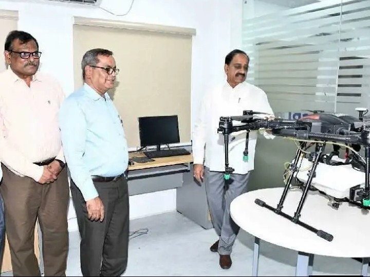 రైతులు ప్రైవేట్ కంపెనీల చేతిలో మోసపోవద్దు: మంత్రి