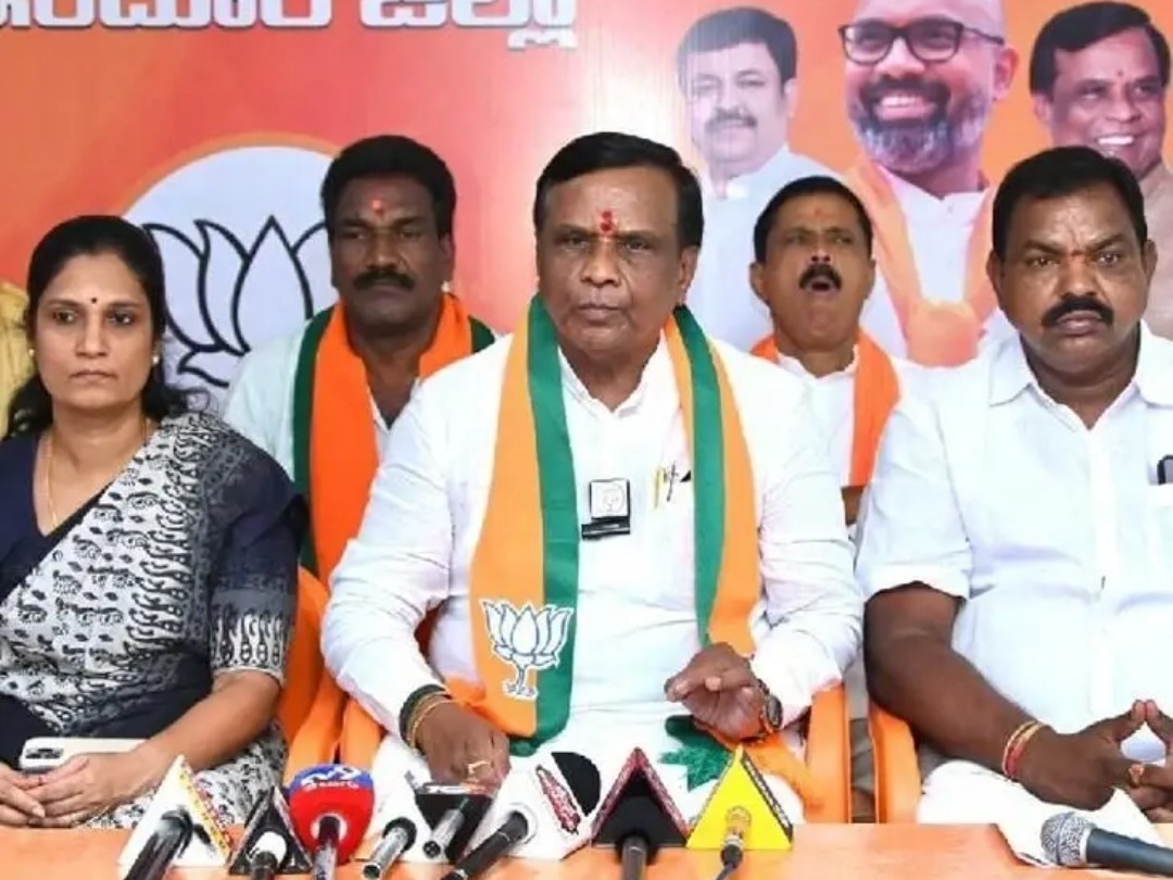 రాష్ట్ర ప్రభుత్వానికి అర్బన్ ఎమ్మెల్యే హెచ్చరిక