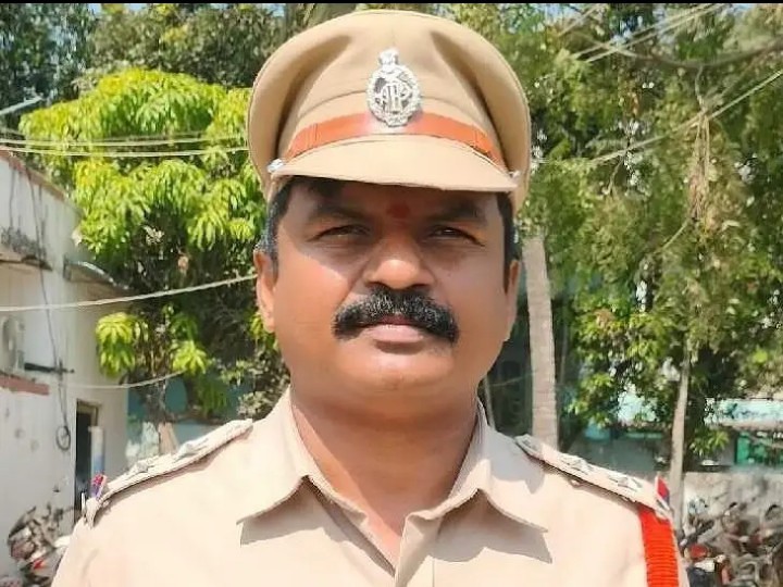 పేకాట ఆడుతున్న ముగ్గురు అరెస్ట్