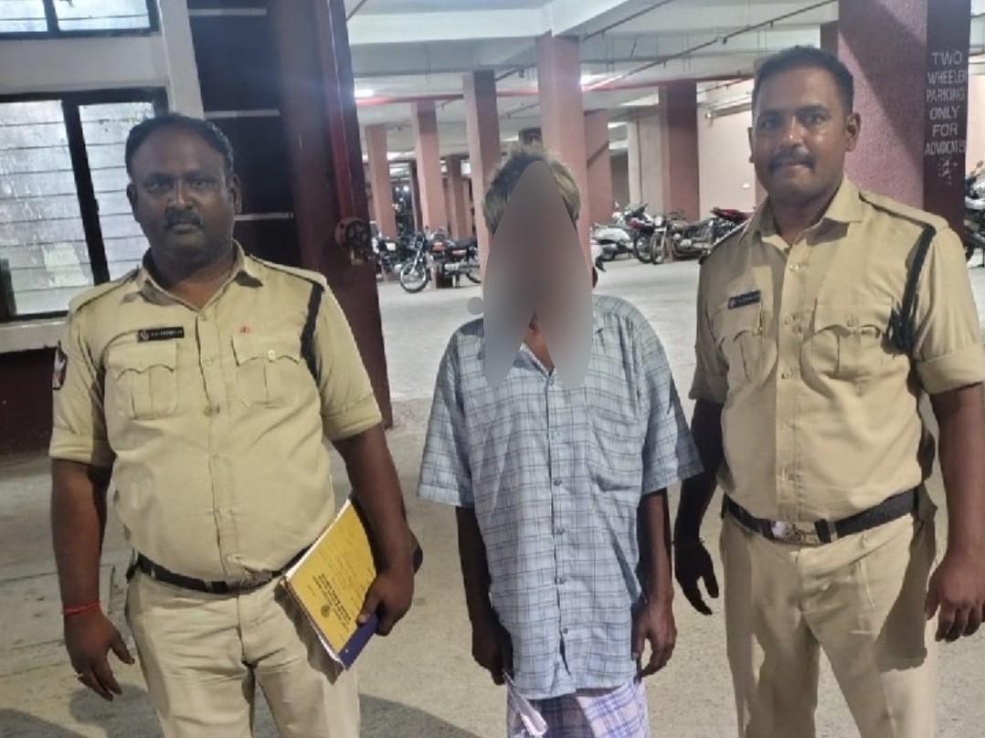 వ్యక్తిపై పోక్సో కేసు నమోదు