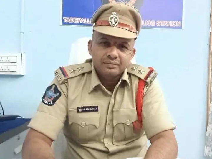 డ్రోన్ కెమెరాతో పేకాట ముఠా గుట్టురట్టు