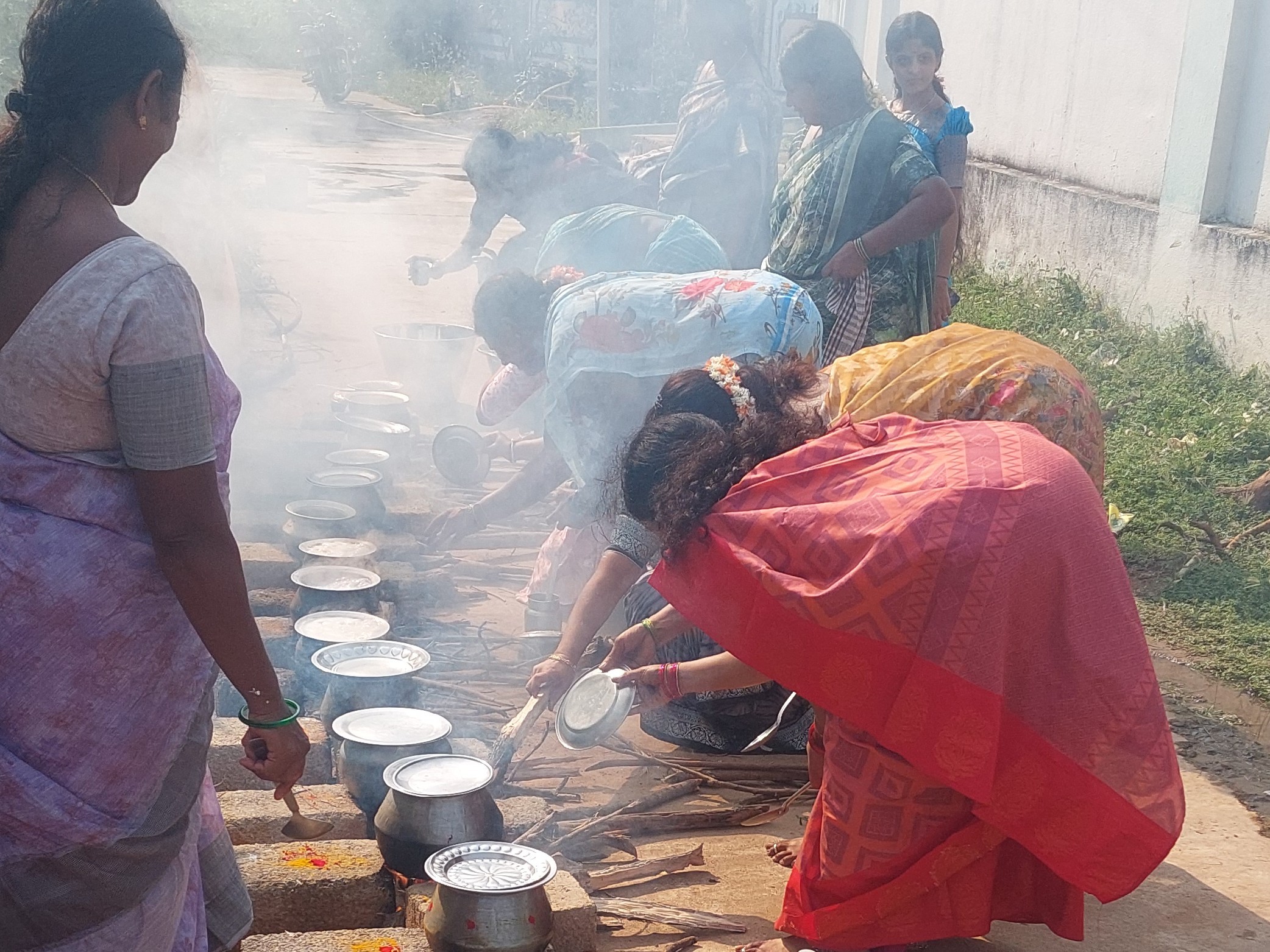 ఘనంగా పొంగళ్ల కార్యక్రమం