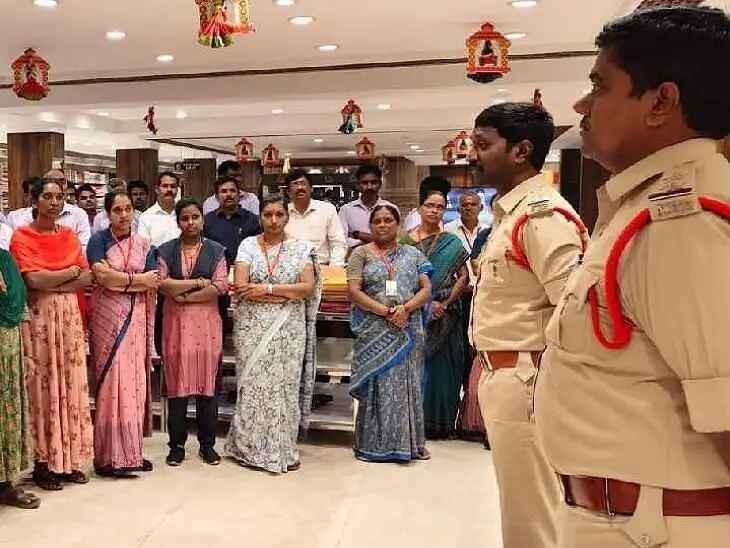 దొంగతనాల పట్ల అప్రమత్తంగా ఉండాలి: సీఐ