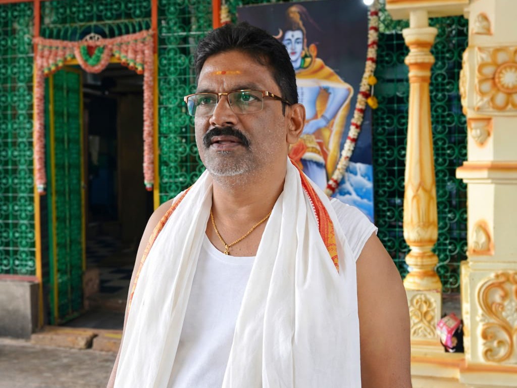 రేపు దేవస్థానం భూముల కౌలుకు వేలం పాట: ఈవో