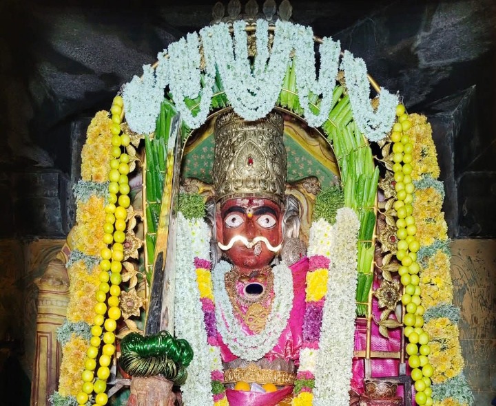 నందవరం చౌడేశ్వరి దేవికి ప్రత్యేక పూజలు