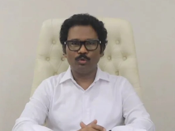 విద్యార్థినిల కోసం మహిళా డిగ్రీ కళాశాల