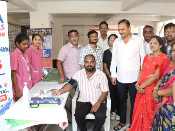 మౌలాలిలో ఉచిత మెగా హెల్త్ క్యాంప్
