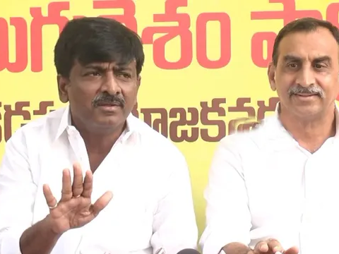 ‘జగన్ కుటుంబం ఎవ్వరిని బతకనిచ్చేవారు కాదు’