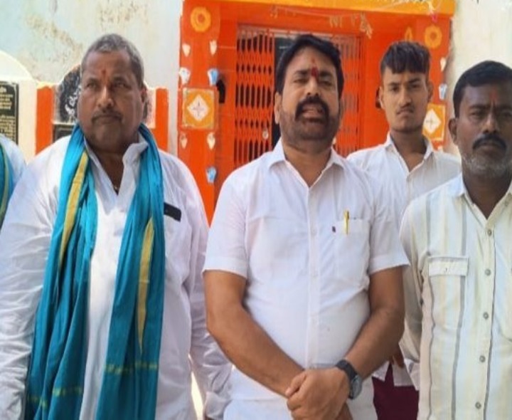 జంబీ హనుమాన్ ఆలయంలో టీపీసీసీ జన్మదిన వేడుకలు
