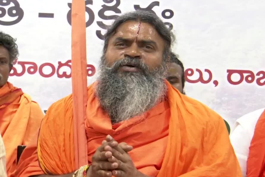 భూమన అక్రమ ఆస్తులపై చర్చకు సిద్ధం: శ్రీనివాసానంద