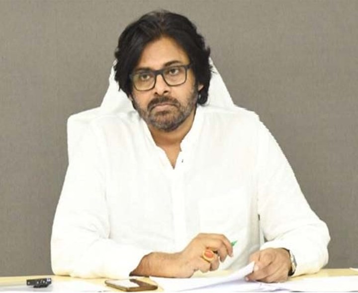జీవితాన్ని ఇచ్చే నదులను చంపొద్దు: పవన్