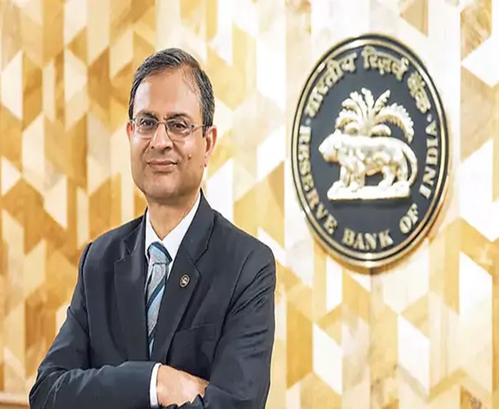 రూపాయి పతనంపై RBI గవర్నర్ స్పందన