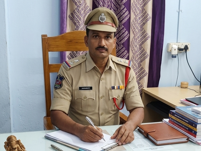 జాతరలో శాంతి భద్రతలు పాటించాలి: ఎస్సై
