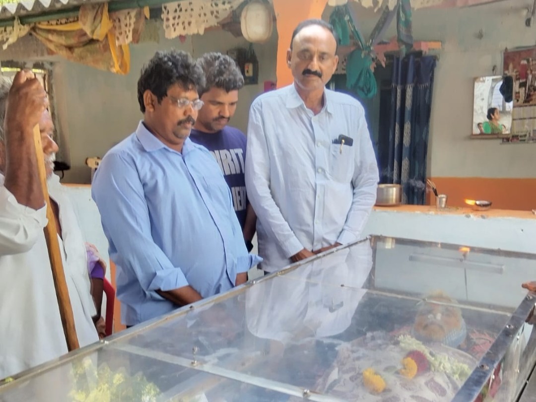 కృష్ణాపురంలో విషాదం.. వడదెబ్బతో వ్యక్తి మృతి