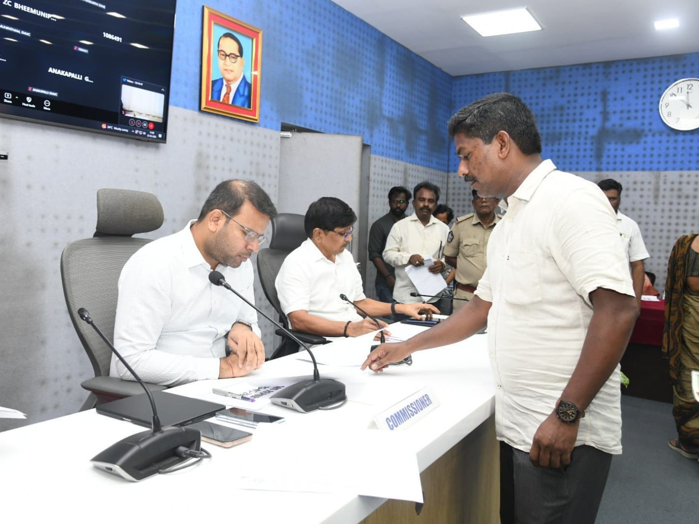‘ముడసర్లోవ రిజర్వాయర్ కబ్జాలు తొలగించాలి’