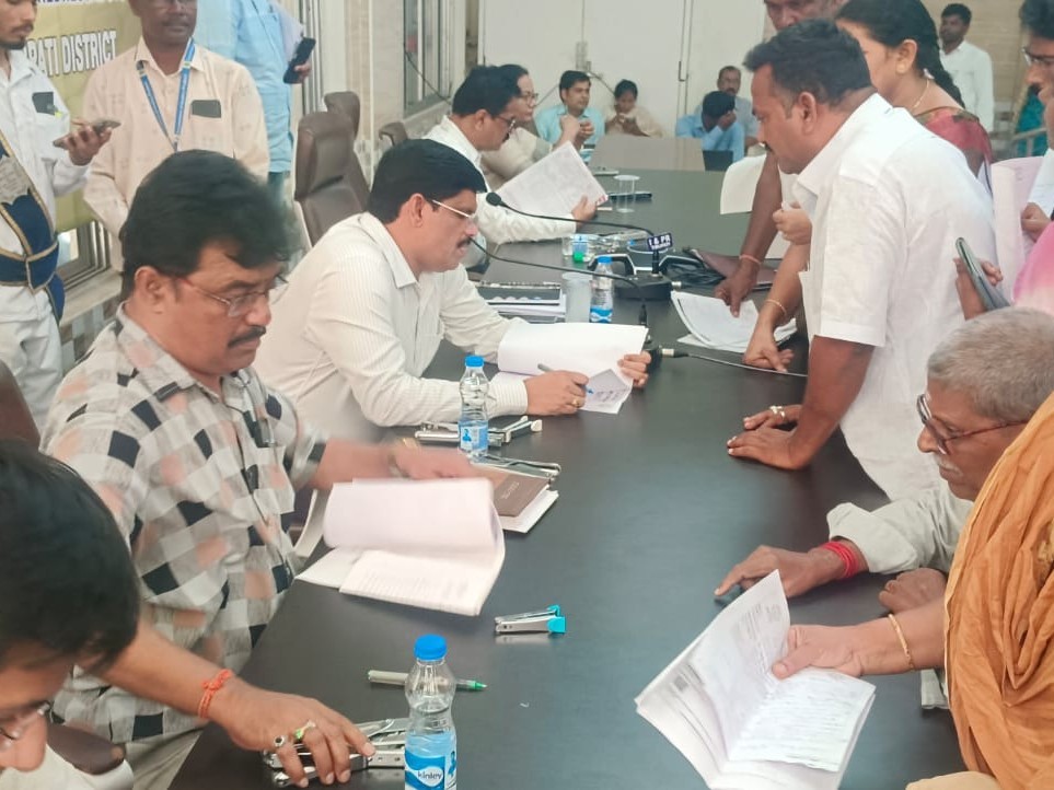 ప్రజా సమస్యల పరిష్కారానికి పీజీఆర్‌ఎస్‌ వేదిక