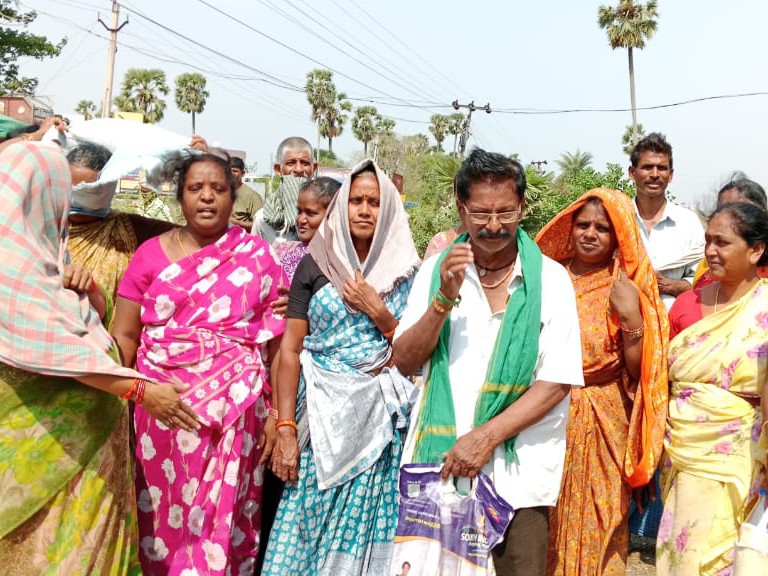 ‘మిర్చి, పొగాకు కౌలు రైతులను ఆదుకోవాలి’