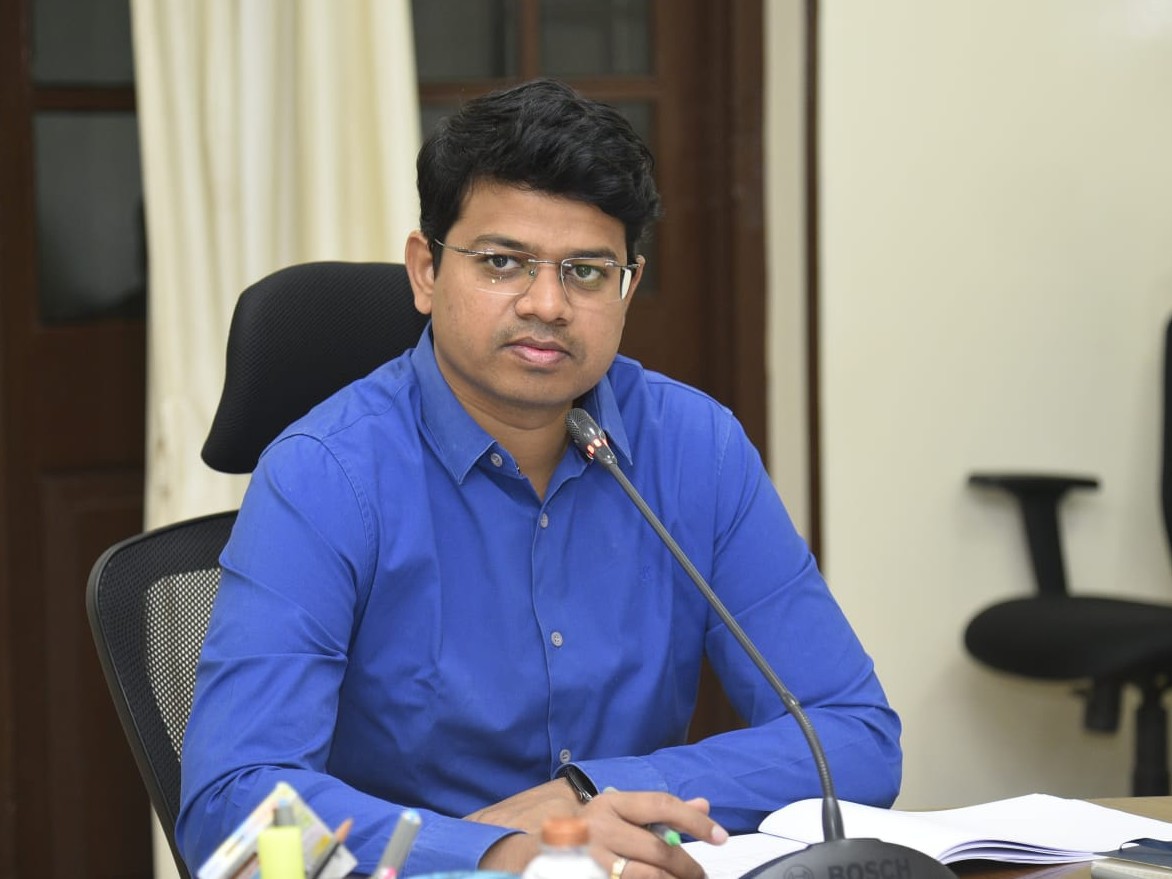 2029 నాటికి వంద శాతం అక్షరాస్యత: జేసీ