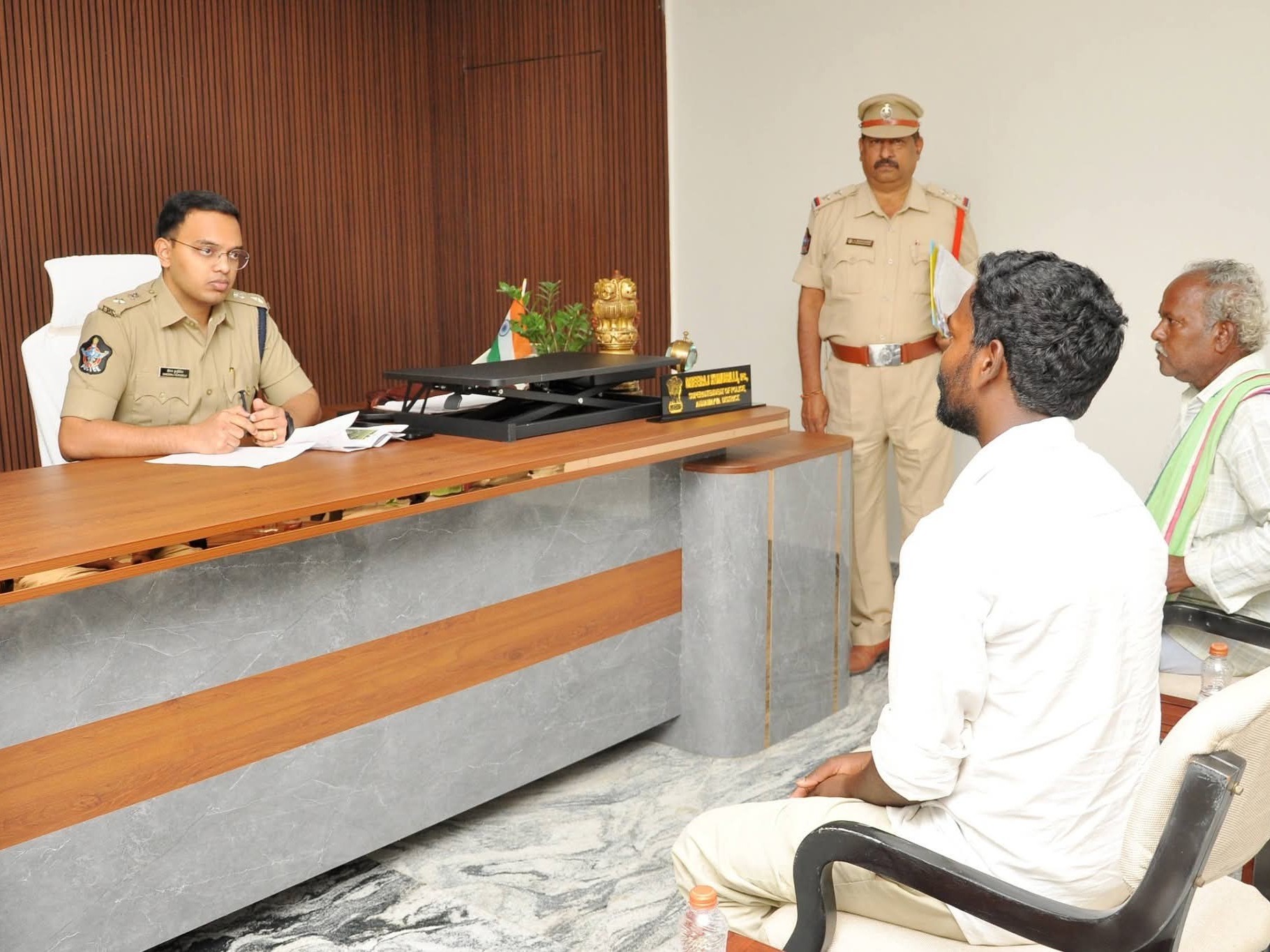 బాధితులకు భరోసా.. సమస్యల పరిష్కారమే లక్ష్యం