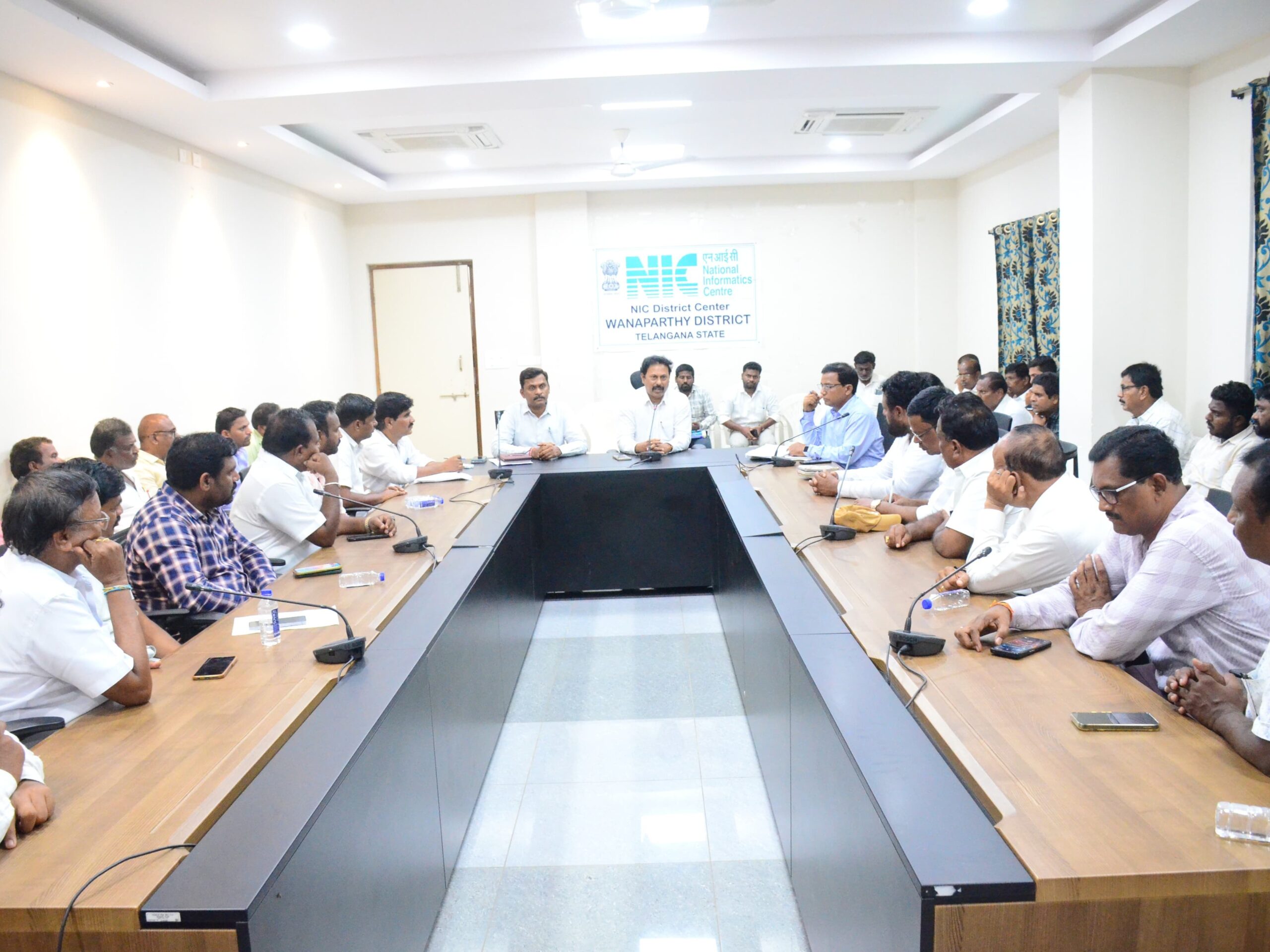 జిల్లా రైస్ మిల్లర్లతో సమీక్ష సమావేశం