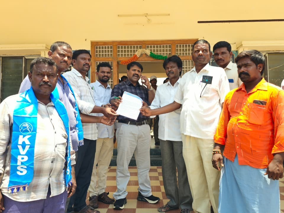 ‘పాస్టర్ ఆనంద్ ఎస్సీ సర్టిఫికెట్ రద్దు నిర్ణయం పునఃపరిశీలించాలి’