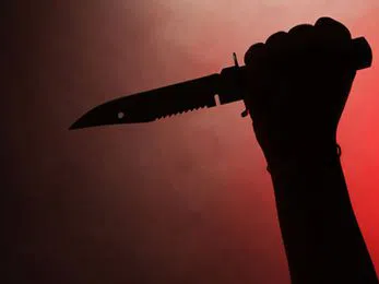 భార్యపై భర్త కత్తితో దాడి