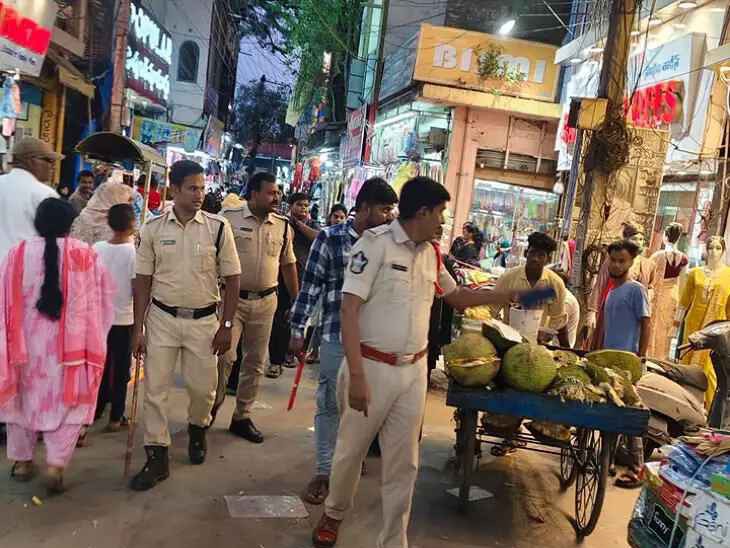 వన్‌టౌన్ పరిధిలో పోలీసుల పెట్రోలింగ్