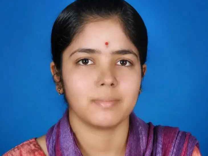 విషాదం.. డెంగీతో యువతి మృతి