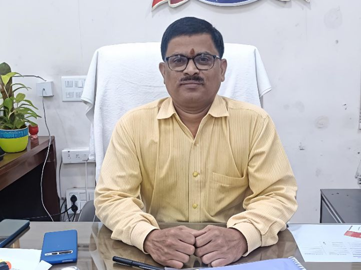 MWSDలో ఇద్దరు సస్పెండ్