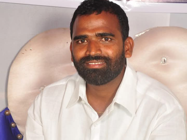 ‘లబ్ధిదారులకు ఇసుక టోకెన్లు పంపిణీ చేయాలి’