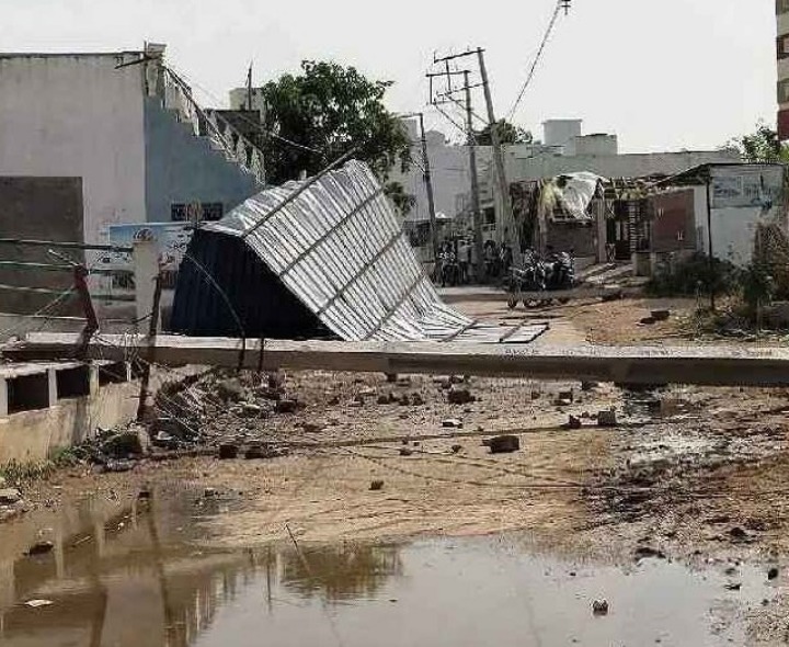 దాచేపల్లిలో ఈదురుగాలుల బీభత్సం