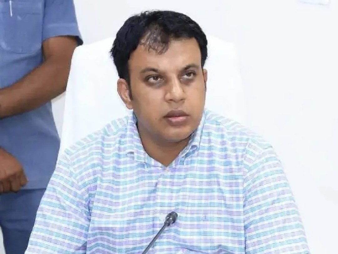 రైతుల ఖాతాల్లో రూ. 340 కోట్లు జమ: కలెక్టర్