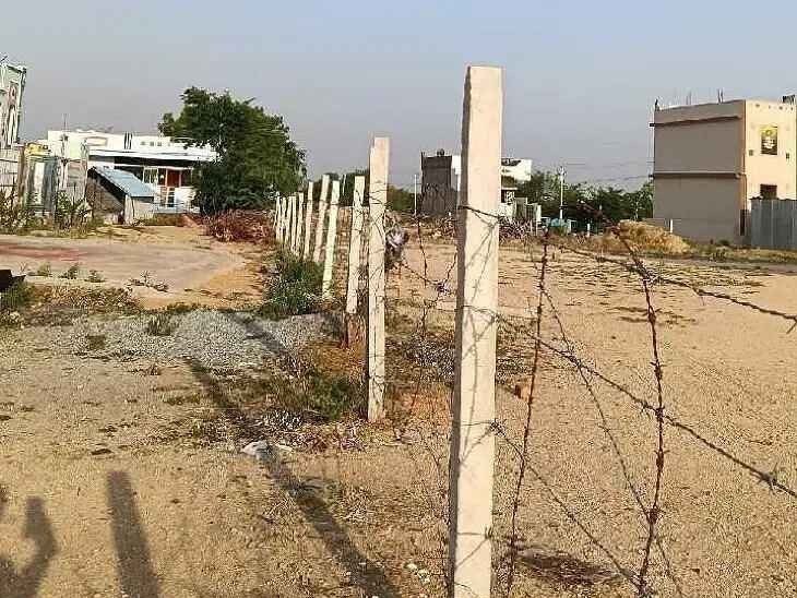కంచె తొలగించాలని ఫిర్యాదు