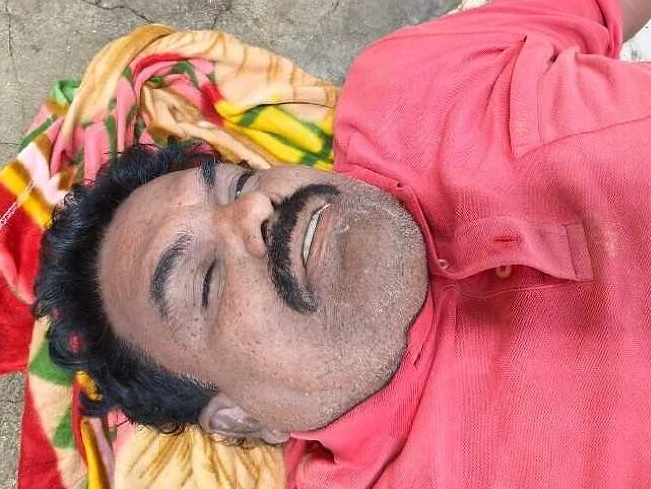మట్టి ముద్ద తలపై పడి నెల్లూరు వాసి మృతి