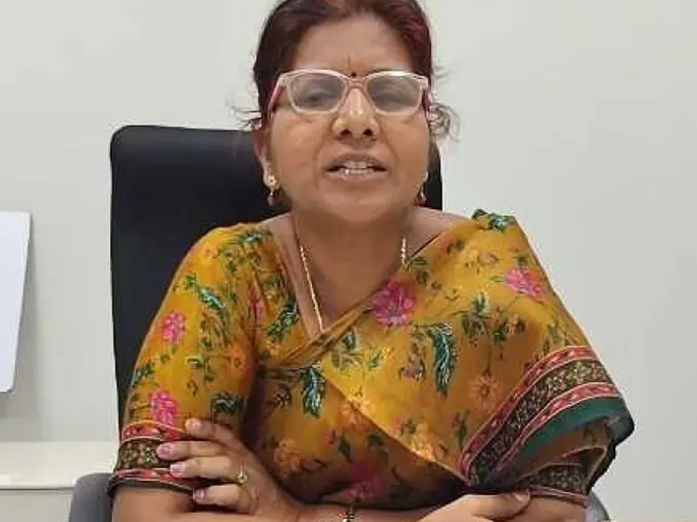 ప్రశాంతంగా డీఈడీ పరీక్షలు: డీఈవో