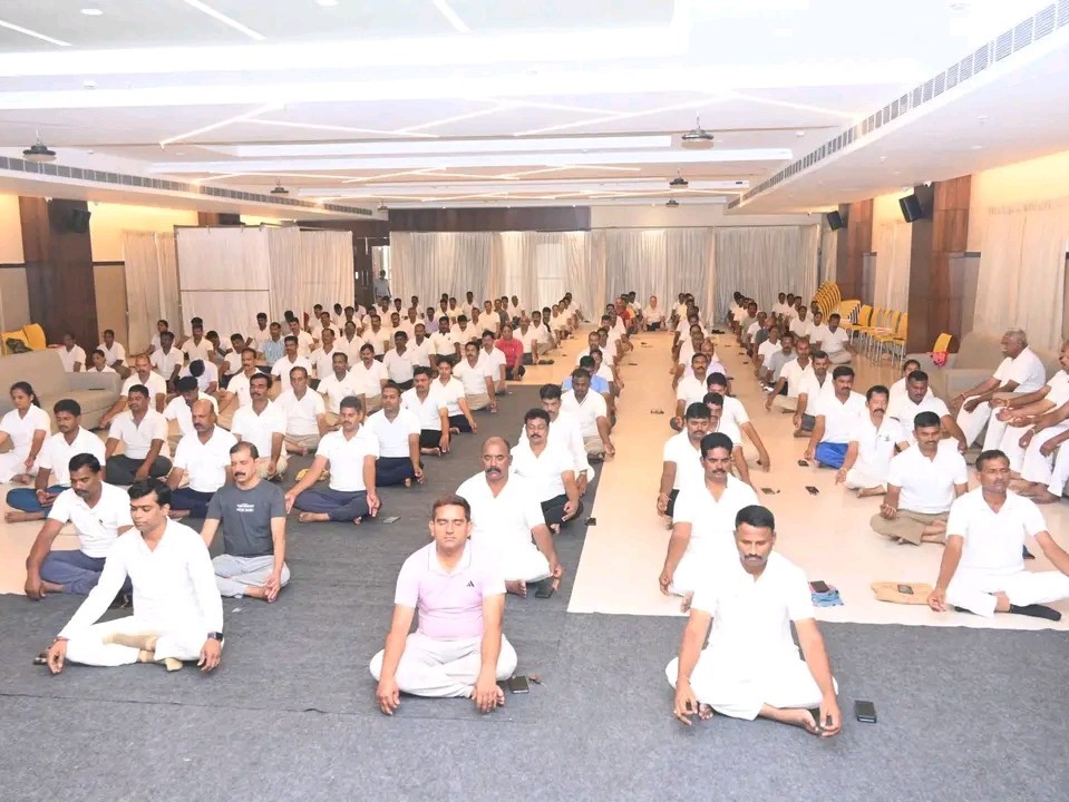 ‘ధ్యానంతో మానసిక ఒత్తిడి దూరం’