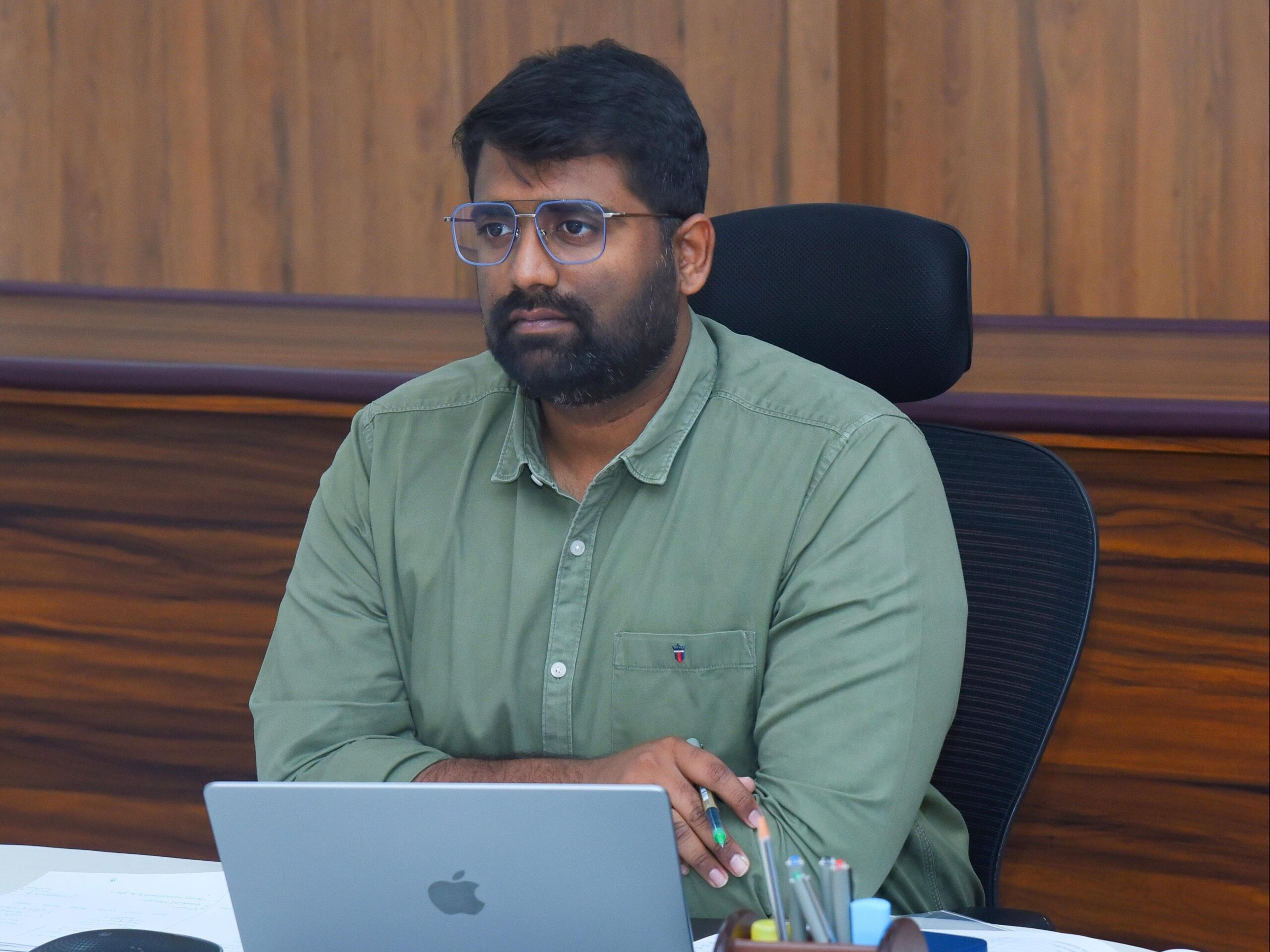 అప్పటిలోగా పాస్ పుస్తకాల పంపిణీ పూర్తి: జేసీ