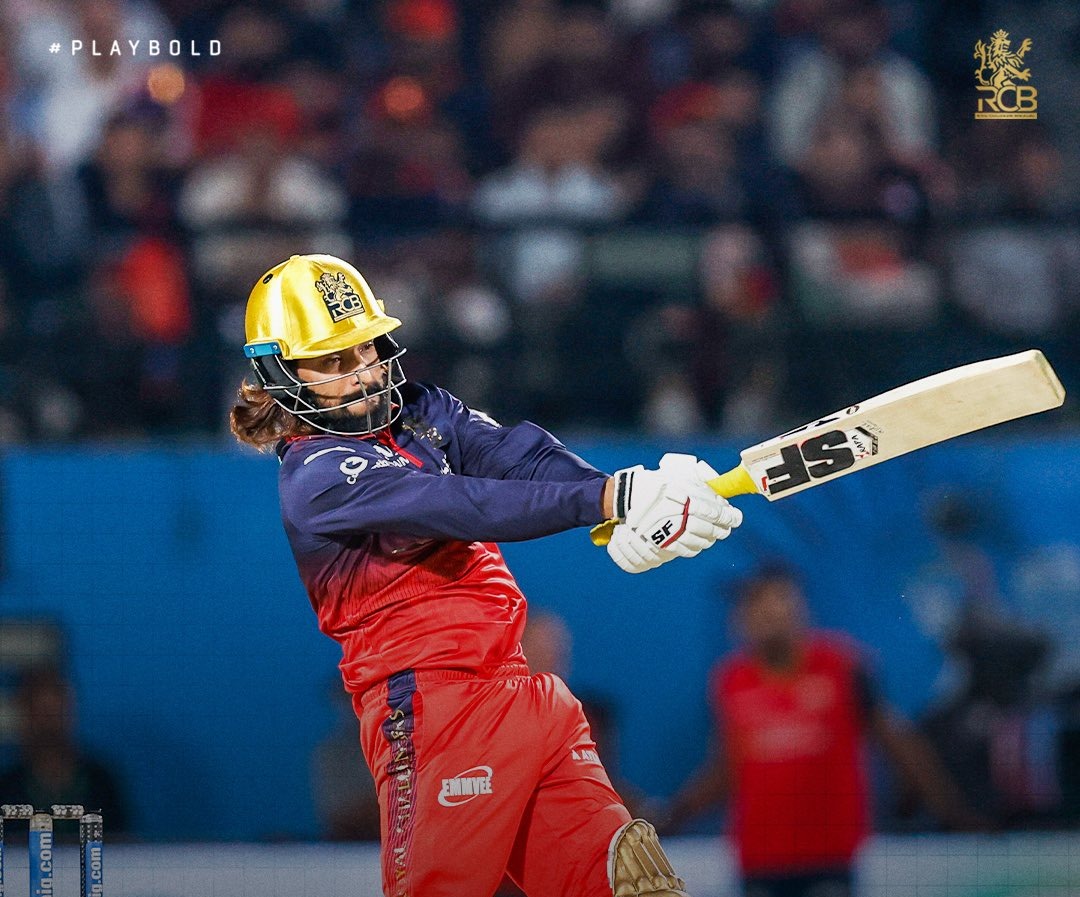 క్వాలిఫయర్-1: దూకుడుగా ఆడుతున్న RCB బ్యాటర్లు