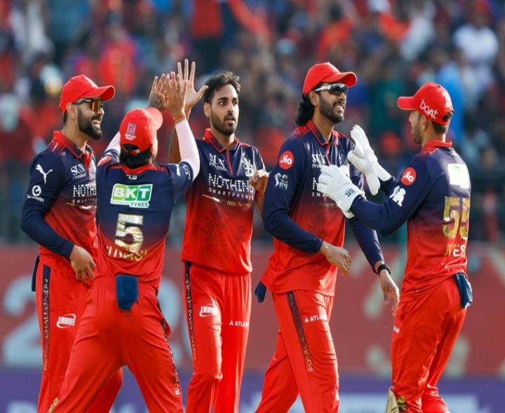 BREAKING: RCB బౌలర్ల విధ్వంసం