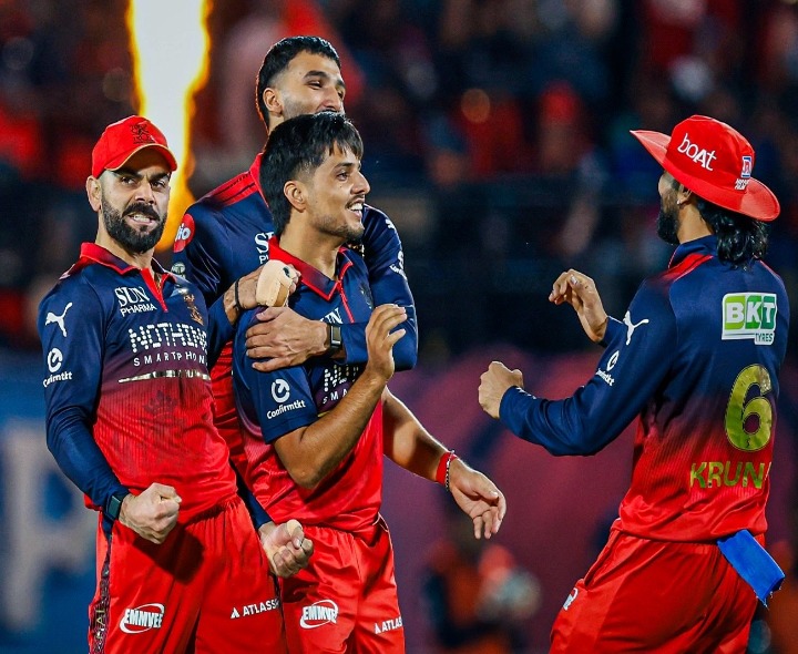 BREAKING: ఫైనల్స్‌కు దూసుకెళ్లిన RCB