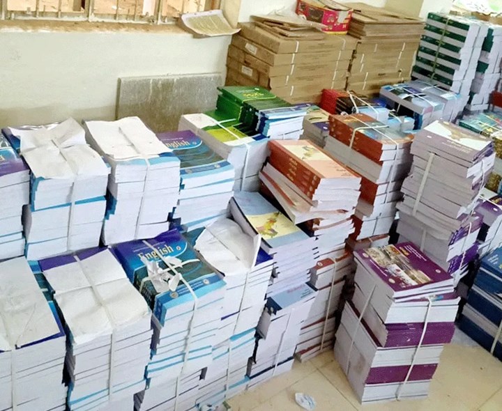 GOOD NEWS: తగ్గిన పాఠ్య పుస్తకాల ధరలు